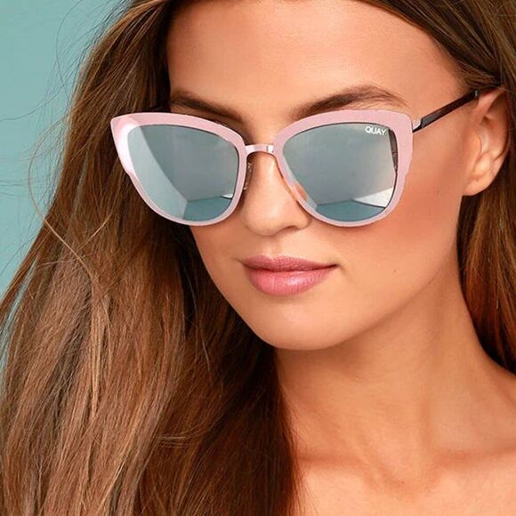 QUAY Supergirl Pink Mirrored Cat Eye Sunglasses - Picture 1 of 11